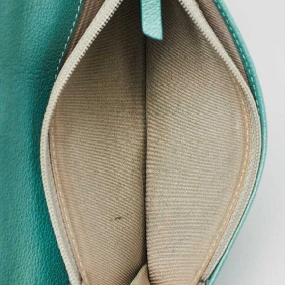 Chanel Green Leather Camellia Long Wallet - Picture 6 of 10